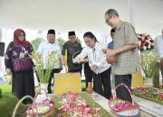 Ziarah ke Makam Pendahulu, Wali Kota Agustina Tegaskan Komitmen Merawat Jejak Sejarah Kota
