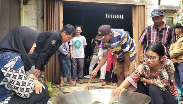 UGM Bekali Penderes Banyumas, Tingkatkan Mutu Gula Semut