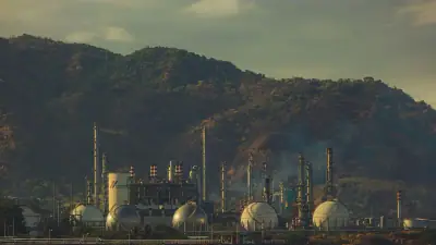 Api dan Asap Terlihat di Dekat Fasilitas Aramco Riyadh, Dampak Belum Jelas