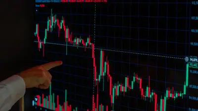 Bitcoin Tembus Bawah USD84.000, Long Kripto USD360 Juta Terlikuidasi