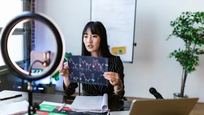 SMLE Koreksi Public Expose 13 Oktober, Bahas Akuisisi Entitas Anak