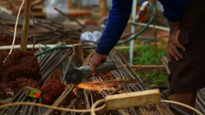 Rebar Ditutup di 3.090, Naik 0,32%; Harga Diperkirakan Konsolidasi