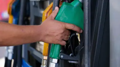 Pertamina Ungkap Gangguan Kapal Picu Antrean BBM Bali