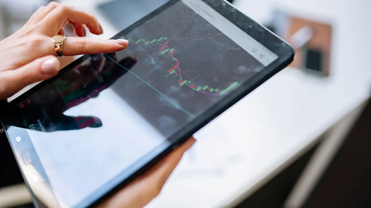 IHSG Jatuh 11,57% ke 5.185,11, Sentimen MSCI Bayangi Pekan Depan