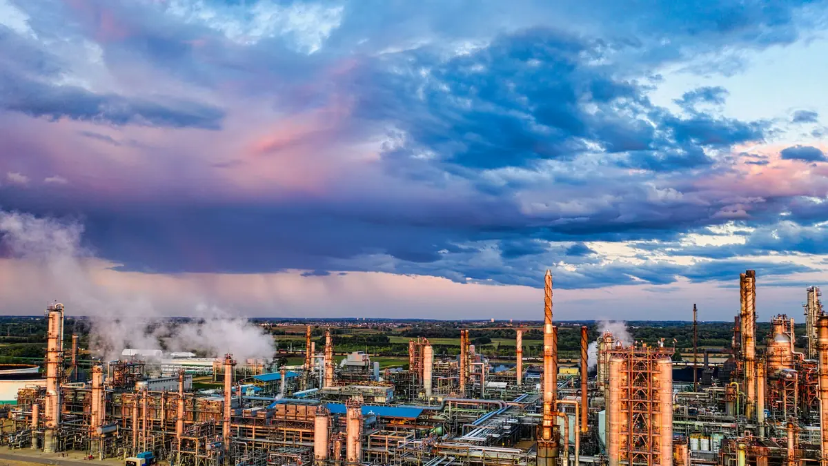 ESDM Rampungkan Revisi Perpres 26/2026, BLU Dilibatkan Impor Crude