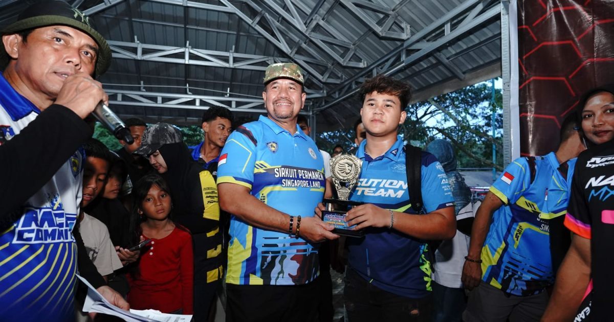 Bupati Batu Bara Hadiri Penutupan Motorcross Grasstrack 2025, Perebutkan Trophy Bupati Batu Bara
