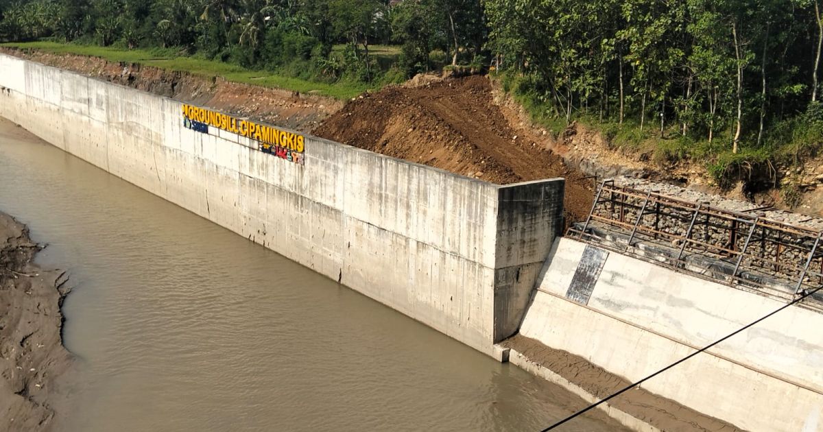 ‎Duh Proyek Nasional Groundsiill Cipamingkis Diduga Gunakan Material Ilegal