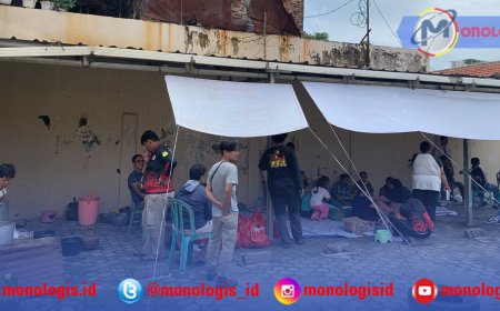 Relawan Buka Dapur Umum untuk Korban Banjir Bandarlampung
