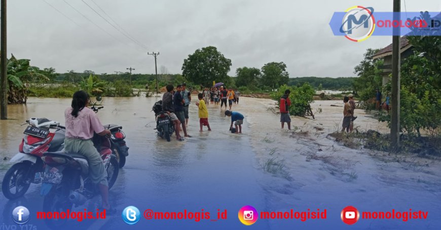 Hujan Dengan Intensitas Tinggi, Beberapa Kecamatan di Tulangbawang Barat Terendam Banjir