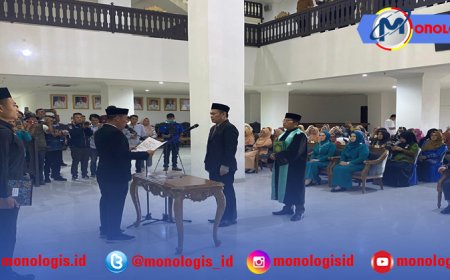 Pj Sekkab Pesisir Barat Resmi Dilantik Oleh Bupati Dedi Irawan