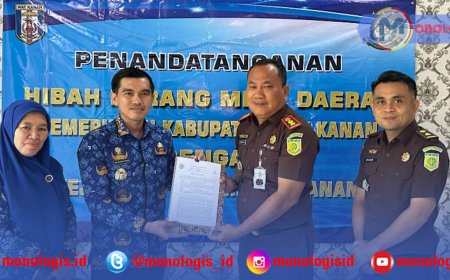 Pemkab Waykanan Serahkan Hibah Tanah untuk Pembangunan Rumah Dinas dan Mess Kejari