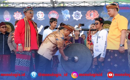 Bupati Lampung Tengah Membuka Sasih Kesanga Fest 2025