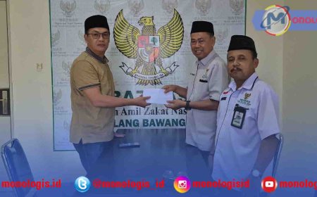 Bupati Tulangbawang Barat Bayar Zakat Mal dan Infak ke Baznas