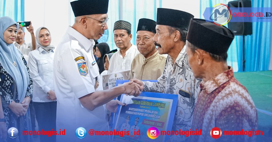 Safari Ramadan di Pringsewu, Mirza Serahkan Bantuan dan Santunan