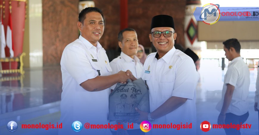 Baznas Terima Zakat Fitrah dari Bupati dan Pejabat Lampung Tengah