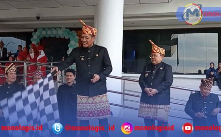 Pentas Seni Budaya Meriahkan HUT ke-12 Pesisir Barat