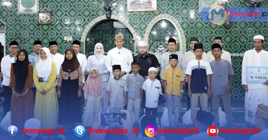 Safari Ramadan di Rajabasa, Egi Serahkan Santunan dan Hibah Masjid