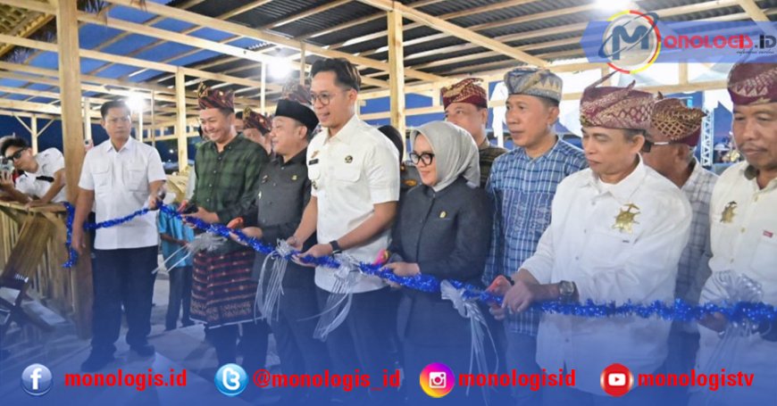 Egi Grand Opening Senaya Beach