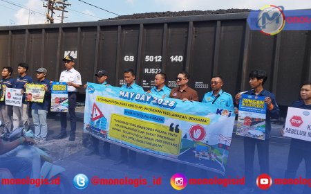 KAI Tanjungkarang Sosialisasikan Keselamatan di Perlintasan
