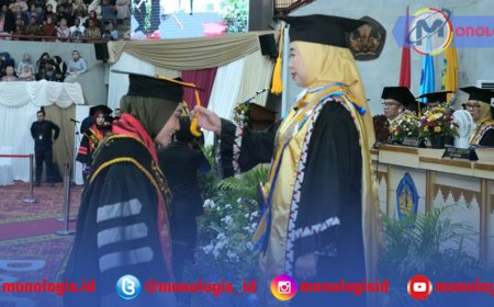 Dian Vio Septiana Lulusan Terbaik Program Doktor Unila