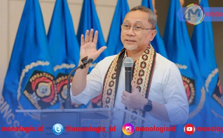 Hadiri HUT PWI Lampung, Zulkifli Hasan: Pers Sahabat Pemerintah