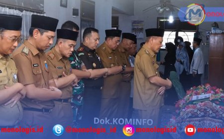 Bupati Tulangbawang Takziah ke Kediaman Almarhum Ferwari