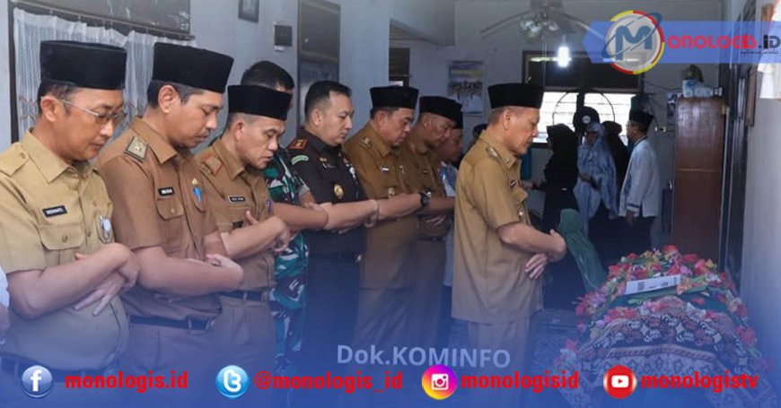 Bupati Tulangbawang Takziah ke Kediaman Almarhum Ferwari
