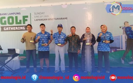 Rektor Unila Raih Penghargaan dalam Kejuaraan Bank Lampung Golf Gathering 2025