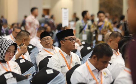 Mendagri Kukuhkan Pengurus Apkasi 2025-2030, Ardito Wijaya Jabat Sekretaris Bidang HAM