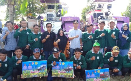 Serahkan Bantuan Alsintan, Bupati Mesuji Minta Brigade Pangan Bekerja Maksimal