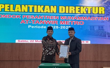 Ketua PWM Lampung Lantik Ahmad Sujino Sebagai Direktur  Ponpes Muhammadiyah At Tanwir Metro