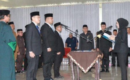 Lantik Machiavelli Sebagai Sekda, Bupati Waykanan Dorong Birokrasi yang Profesional dan Inovatif