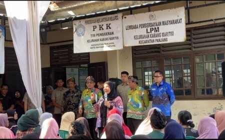 Bapanas Bagikan 56 Ribu Karung Beras Bagi Warga Bandarlampung