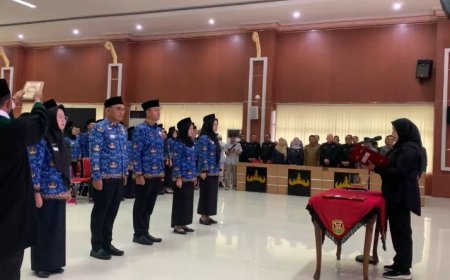 Serahkan SK 226 PPPK, Ini Pesan Wali Kota Bandarlampung