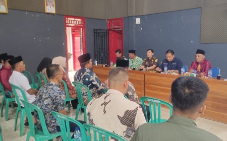 Tim Sikebut Kejari Tulangbawang Barat Evaluasi Khusus di Tiyuh