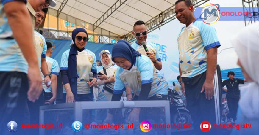 Rektor Unila Hadiri Jalan Sehat HUT ke-343 Kota Bandarlampung