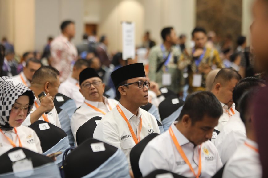 Mendagri Kukuhkan Pengurus Apkasi 2025-2030, Ardito Wijaya Jabat Sekretaris Bidang HAM