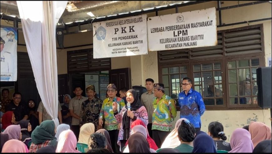 Bapanas Bagikan 56 Ribu Karung Beras Bagi Warga Bandarlampung