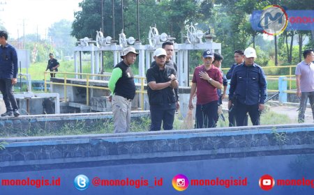 Bupati Lampung Tengah Gotong Royong Bersihkan Irigasi BWS 10 dan 11