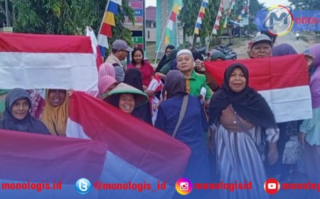LDII Tulangbawang Bagikan Ratusan Bendera Merah Putih