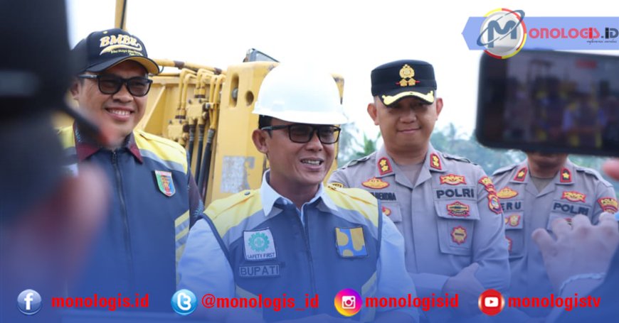 Bupati Lampung Tengah Tinjau Perbaikan Ruas Jalan Gunung Sugih-Kota Gajah
