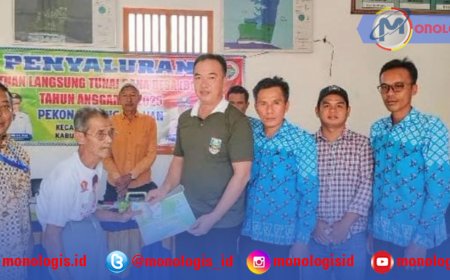 12 KPM Padanghaluan Terima BLT-DD Tahap II