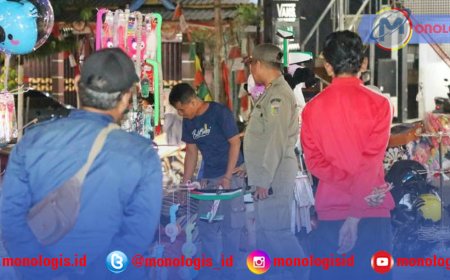Pemprov Lampung Tertibkan Pedagang di Area Masjid Raya Al Bakrie