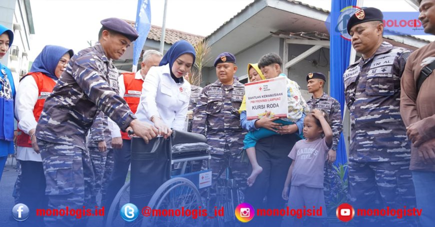 PMI dan Lanal Lampung Gelar Aksi Sosial