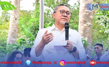 Zulhas Minta Petani Lampung Selatan Jaga Kelestarian Gunung Rajabasa