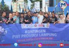 Sekdaprov Marindo Kurniawan Lepas Kontingen PWI Lampung Hadiri HPN 2026 di Banten 