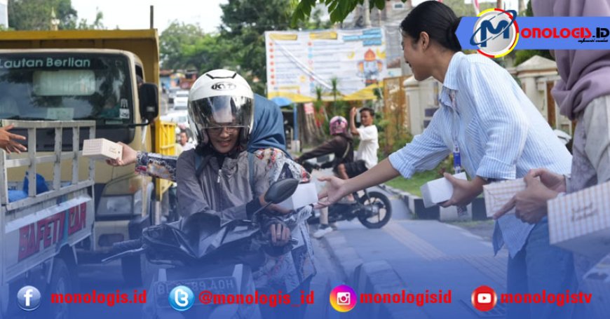 Seluruh Kantor Operasional Bank Lampung Gelar Berbagi Takjil  