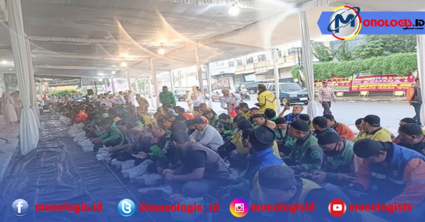 Gemira Lampung Buka Puasa Bersama 1.000 Ojol, Bagikan Voucher Umrah dan BBM Gratis