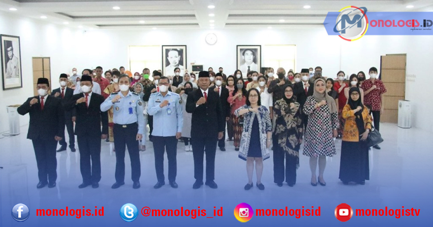 Kakanwil Kemenkumham Banten Lantik dan Ambil Sumpah 25 Notaris dan Notaris Pengganti
