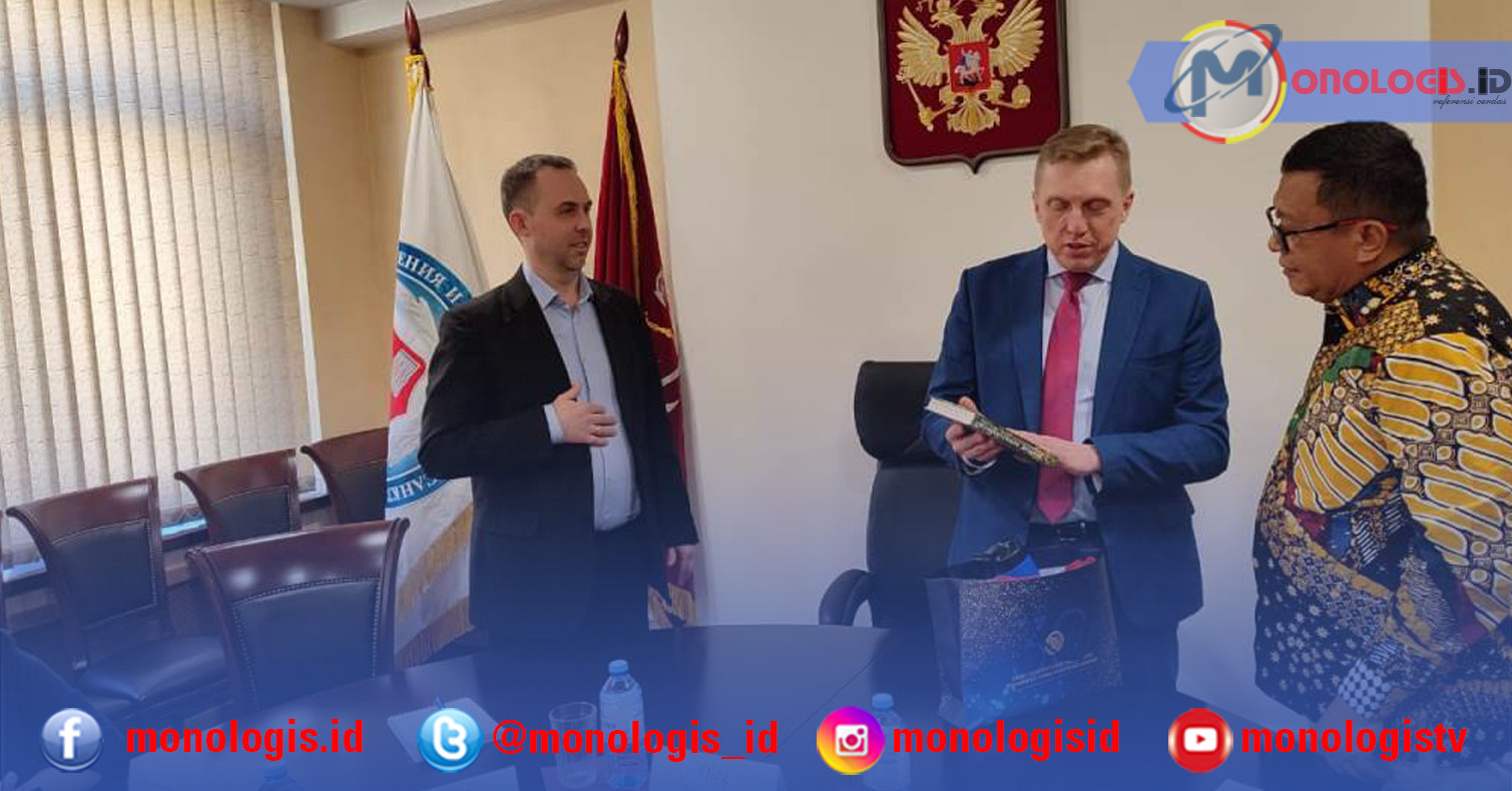 Kembangkan Kerja Sama Internasional, FEB Unila Kunjungi Dua Universitas di Rusia